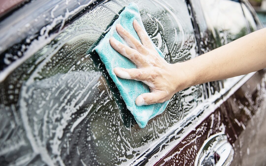 Top 10 Tips to Keep Your Car Sparkling Clean Between Washes